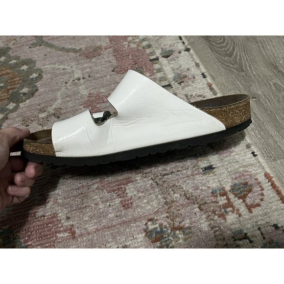 White Patent Leather Arizona Birkenstocks Size 37 EU 6 US Wide - Picture 7 of 12